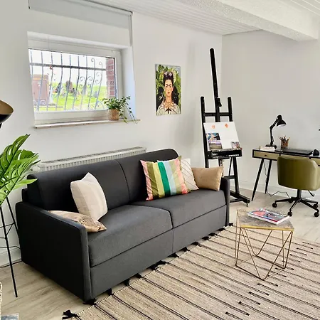Holideis - Art-apartment - 3min To - Big Terrace - 2 Bedrooms * Monschau