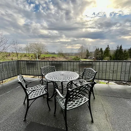 Holideis - Art-apartment - 3min To - Big Terrace *