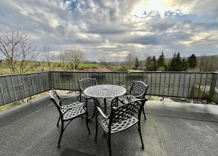 Holideis - Art-apartment - 3min To - Big Terrace *