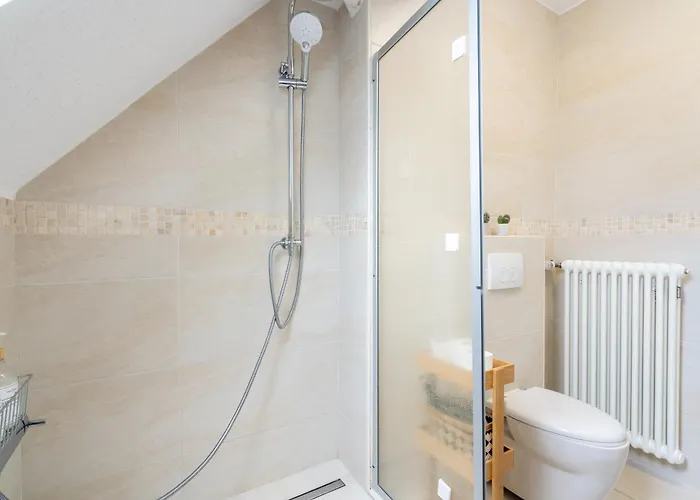 Holideis - Art-apartment - 3min To - Big Terrace * Monschau