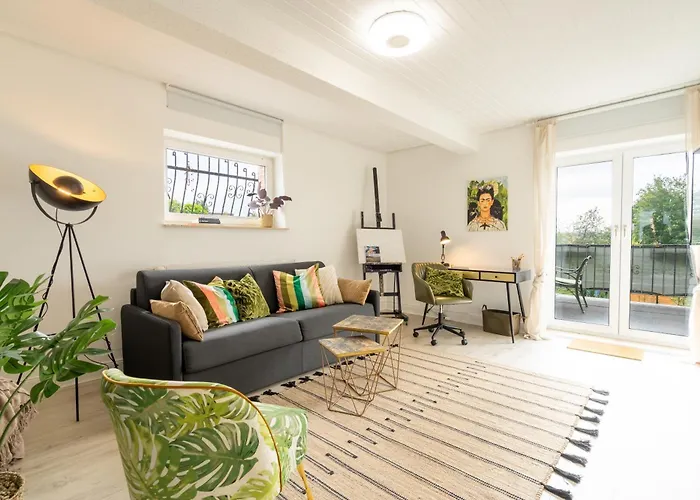 Holideis - Art-apartment - 3min To - Big Terrace Lejlighed *