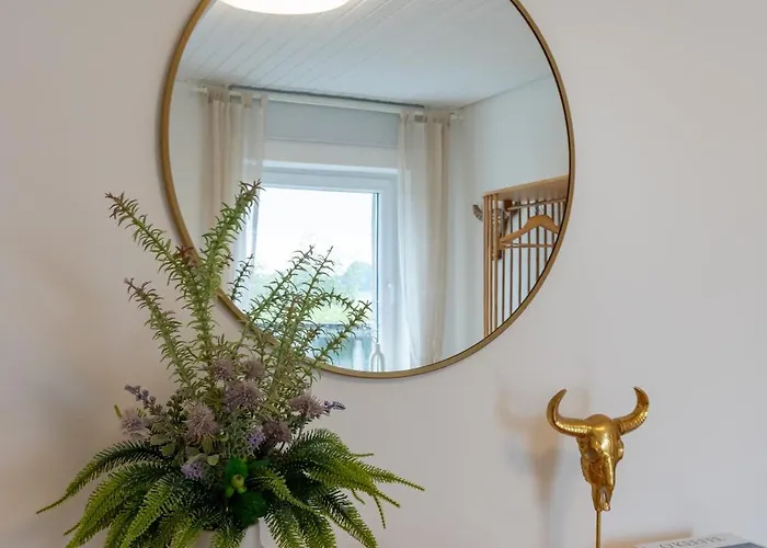 Holideis - Art-apartment - 3min To - Big Terrace *