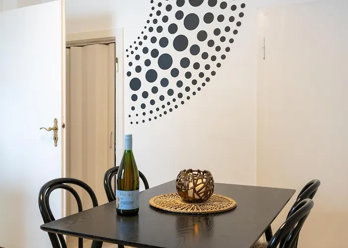 Holideis - Art-apartment - 3min To - Big Terrace