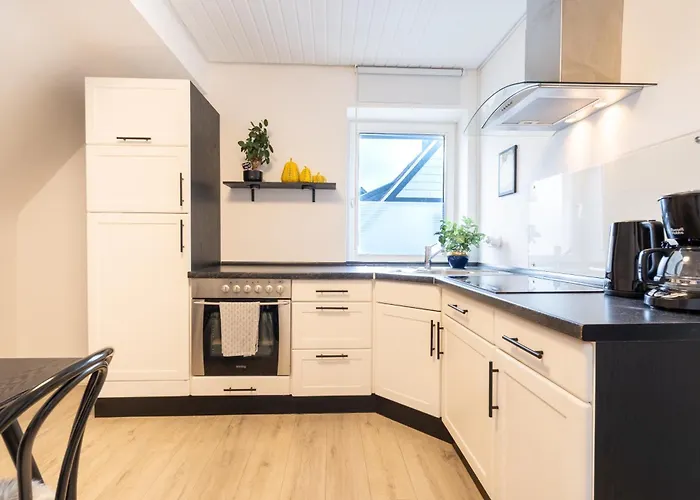 Holideis - Art-apartment - 3min To - Big Terrace * Monschau